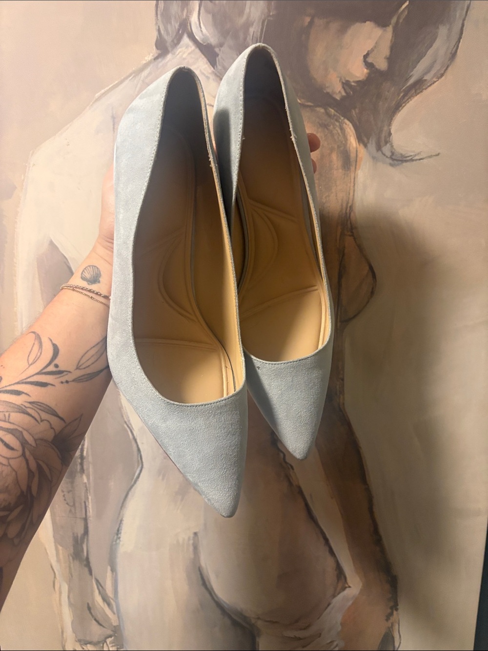 Just Fab size 12 Classic Pointed-Toe Pumps : Light Gray